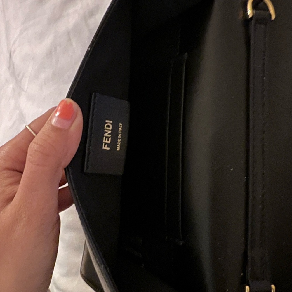 FENDI Black Cruise F 1974 embossed envelope belt bag - Picture 2 of 9